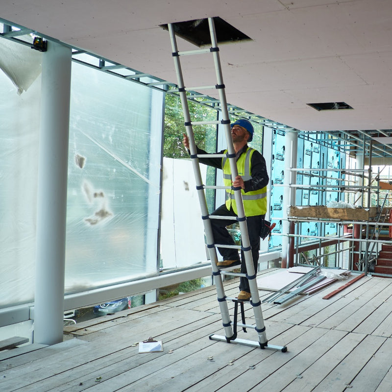 Xtend & Climb ProSeries S2.0 Telescopic Ladder - 3.2 and 3.8m - with Stabiliser