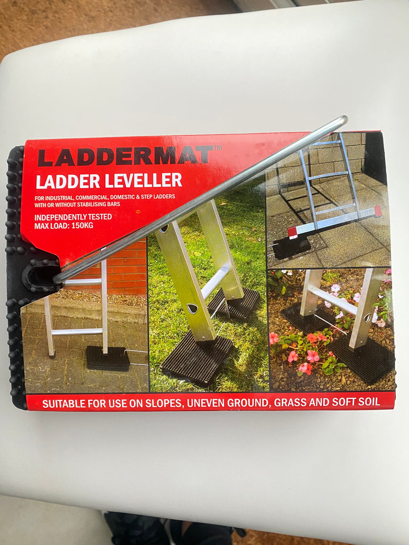 Laddermat Hamper - the ideal gift for the DIY / Tradesperson / Gardener  it contains an anti-slip mat; ladder pads, replacement feet and anti-slip footee for inserting into decking